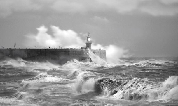 Hurricane Milton Arrives in South Florida With Rough Surf, Wind: Here’s What It Looks Like