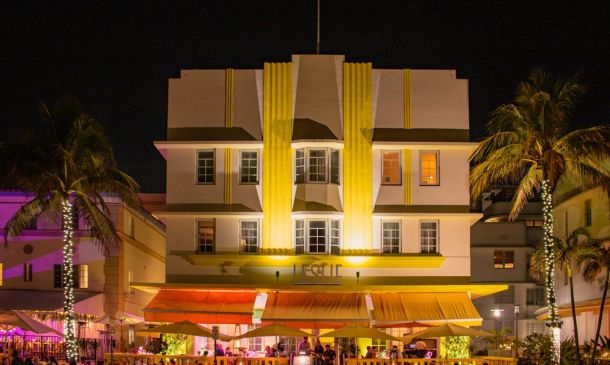 Boca Raton's Chic Lobster Haven