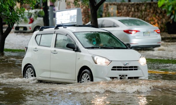 Boca Raton: Heavy Rain & Flash Flood Warning