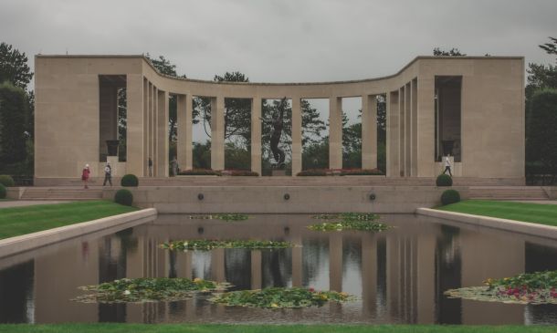 Rip Current Statement issued October 20 at 7:33PM EDT until October 21 at 4:00AM EDT by NWS Miami FL