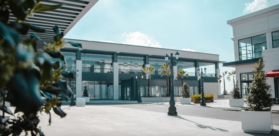 boca f1acd3 401b12f1 Real Estate