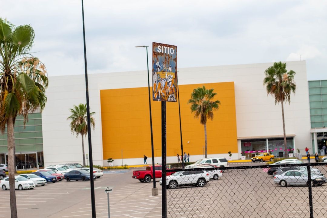 $118M Boca Raton Retail Deal: A Deep Dive