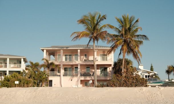 Kelce's Boca Raton Mansion: Luxury Revealed?