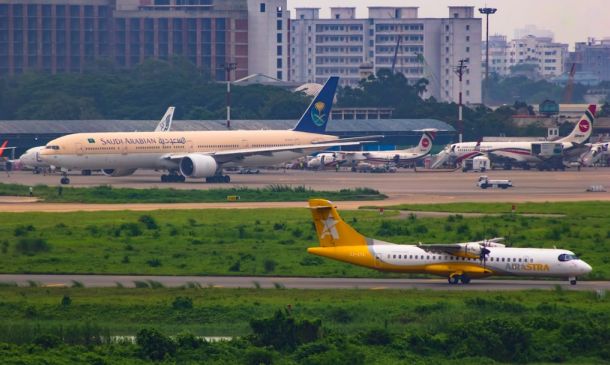 Boca Raton Jet Runway Overshoot: Safety Concerns