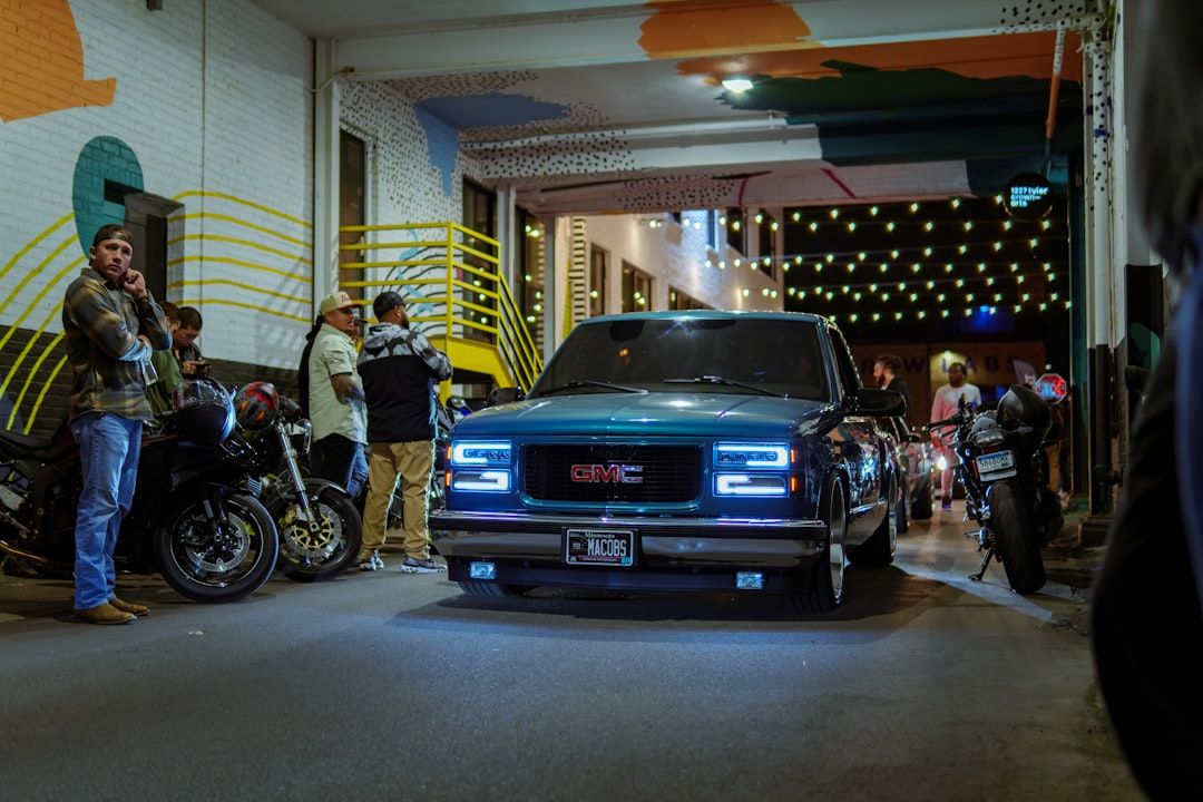 FBI Raid Targets Florida Motorcycle Gang