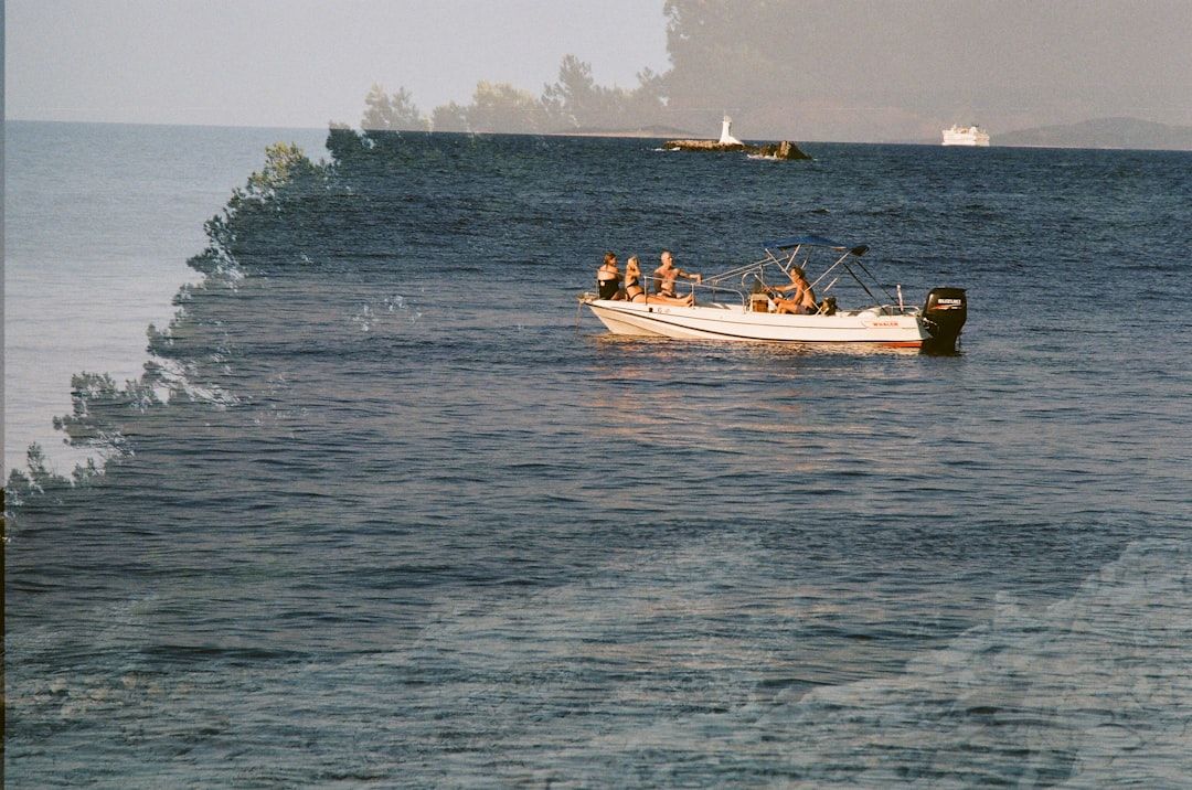 Boca Raton Boat Fire: 3 Escape, Investigation Underway