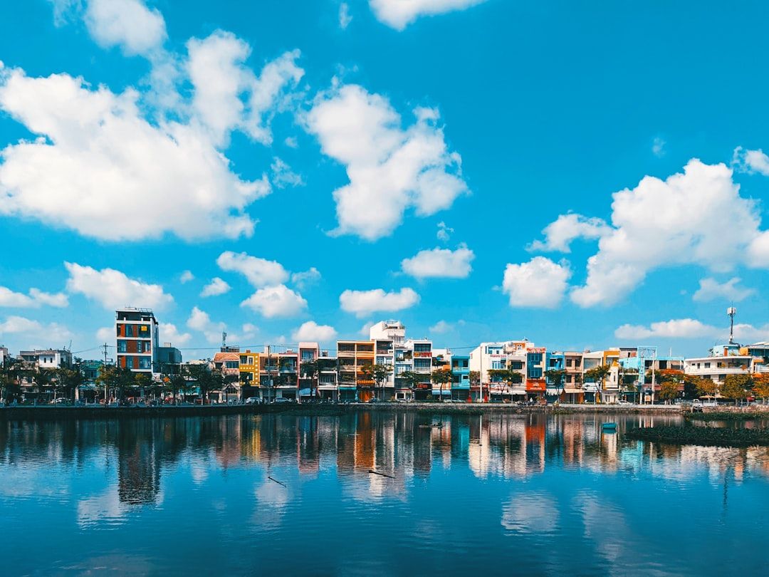 Boca Raton's $31.4M Office Sale: Market Analysis