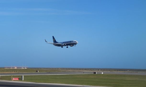 Boca Raton Airport: EMAS Prevents Runway Disaster