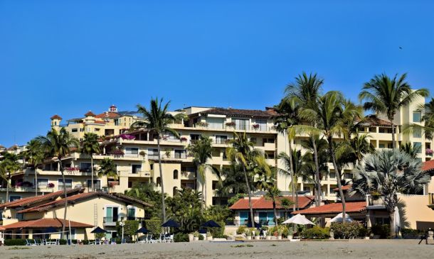 Kelce's Boca Raton Mystery: Taylor Swift Connection?