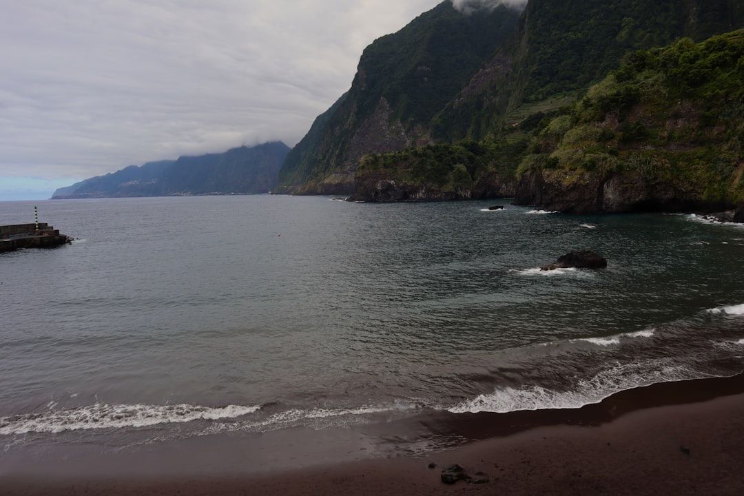 COAST GUARD MAKES $28M COCAINE BUST OFF FLORIDA, NO BOMBS USED