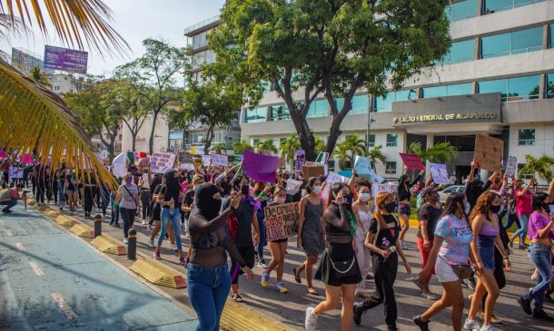 Boca Raton Vigil Supports Immigrants