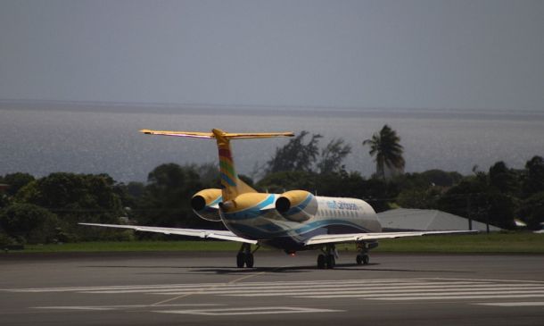 Plane Overruns Boca Raton Runway