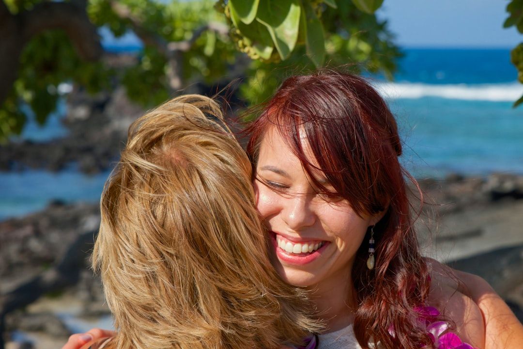 Boca Raton Singles (42-55): Find Love Fast