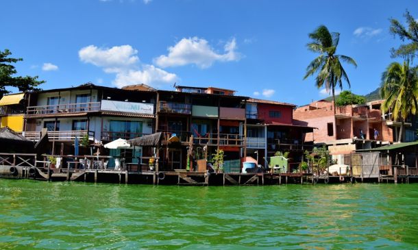 Boca Bash 2025: A Lakefront Spectacle
