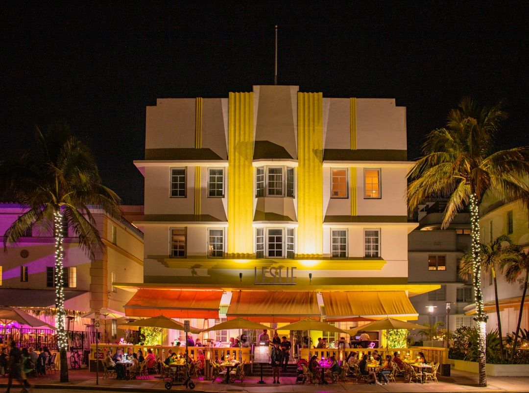 Boca Raton's Chic Lobster Haven