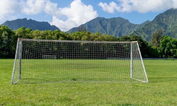 Football Showdown: NJ vs. FL High School Clash