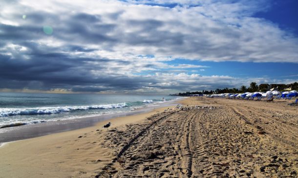 Delray Beach Votes on Fluoride in Water, Gets Visit From Surgeon General