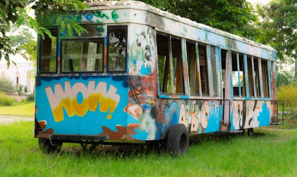 Boca Raton's Historic Trolley Tours: A Ride Through Time