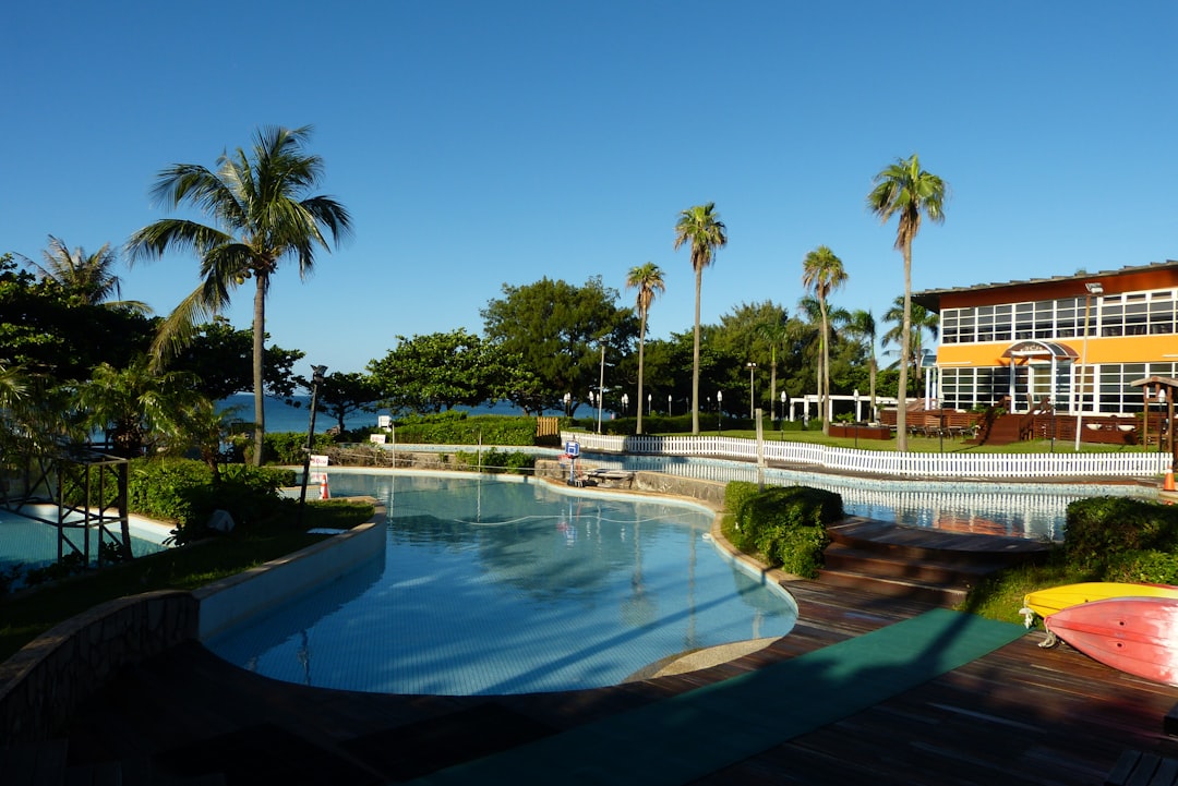 Boca Raton Singles: Find Love (Ages 42-55)