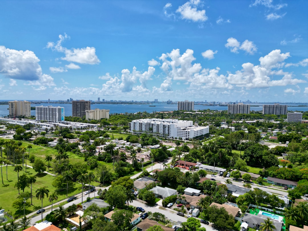 $31.4M Boca Raton Office Sale: Expert Insights