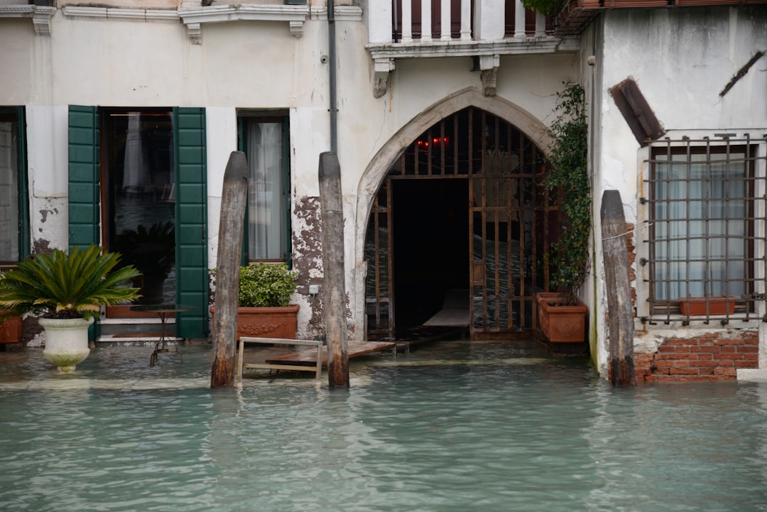 Boca Raton Flood Warning: Prepare Now