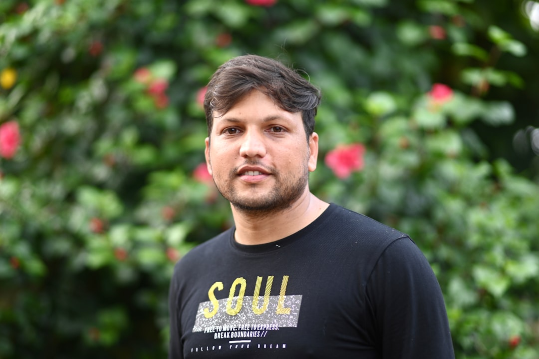 FAU Professor on Leave: Free Speech Concerns