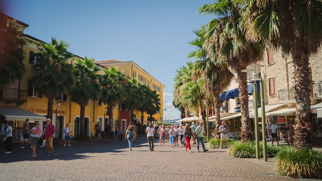 Boca Raton Retail: Record-Breaking Sale
