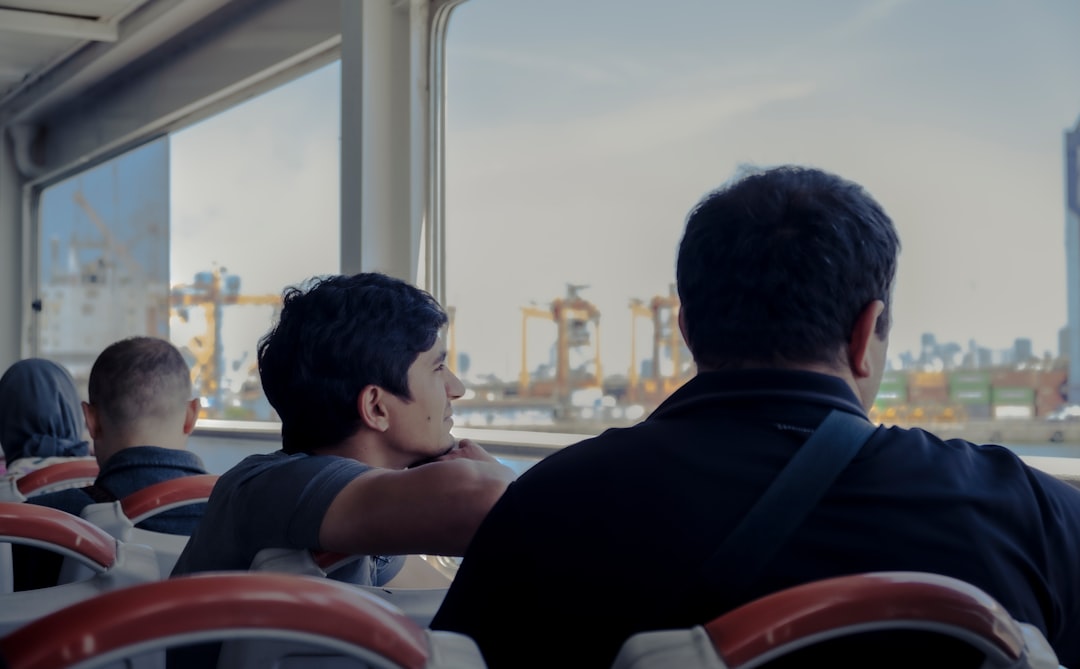 Man Tries To Pick Up Teen On Grindr, Doesn’t Know It’s A Boynton Cop