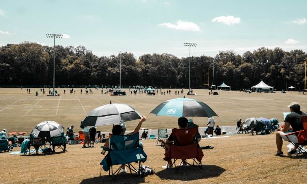 Football Showdown: NJ Powerhouse vs. Florida's Finest