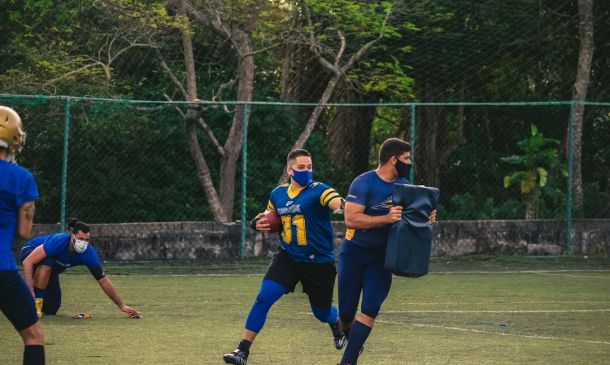 West Boca Wildcats Battle Bergen Catholic