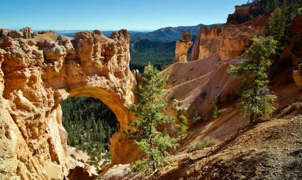 HURRICANE CENTER: MELISSA TO BECOME MAJOR HURRICANE SOUTH OF FLORIDA 4 HURRICANE CENTER: Tropical Storm Melissa To Intensify South Of Florida