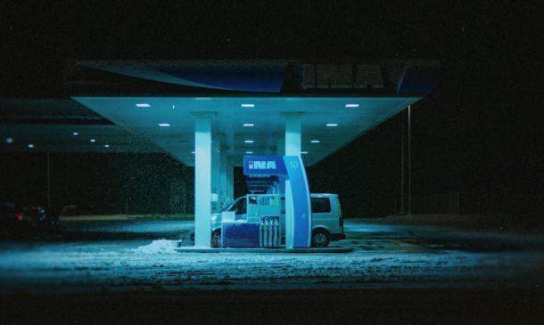 NJ Man Claims Mercedes Of Palm Beach Sold Lemon 4 Gas Pipe Struck In West Boca, Expect Large HazMat Response