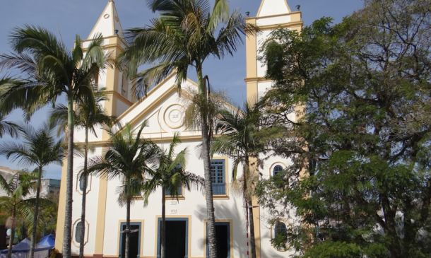 Boca Raton's Cannabis Guide: Laws & Dispensaries 5 Boca Raton's Growth Debate: Mayor Responds