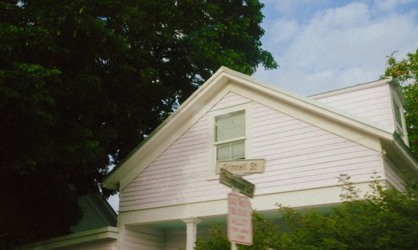 West Boca Man Charged With Animal Cruelty After Horses Found in ‘Deplorable, Unsanitary’ Conditions