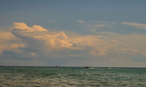 Another Office Plaza Eyed for Demolition, 287 Apartments in Boca Raton 4 Boca Raton Extends Interest-Free Loan for Redevelopment of Dixie Manor Public Housing