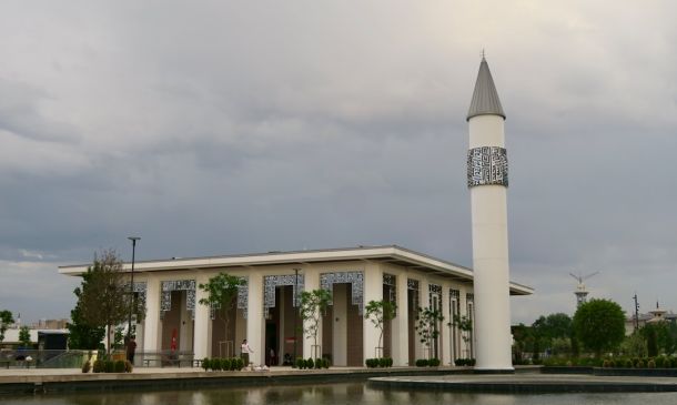 Boca Raton's David vs. Goliath Football Match