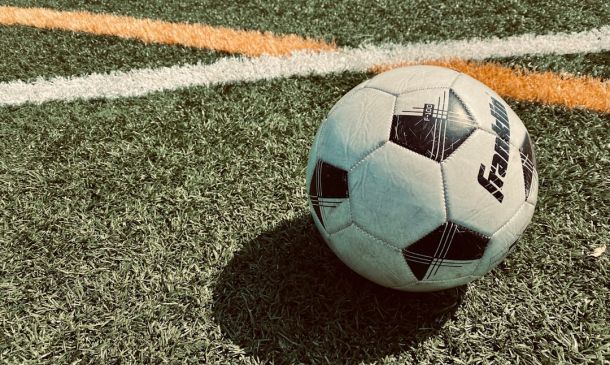 Football Showdown: NJ Powerhouse vs. Boca Raton's Rising Star