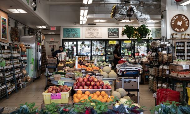 Boca Raton's New Grocery Destination Opens