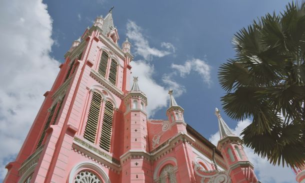 Football Showdown: Bergen Catholic Edges West Boca