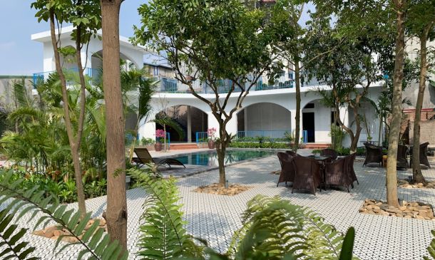 Fantasy Land Art Exhibit at Boca Raton Library