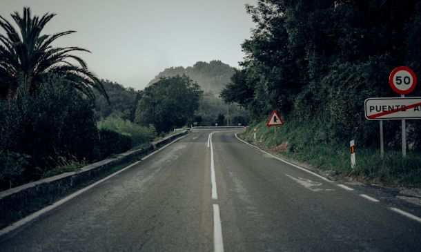 Boca Raton Retail Employee Stole $11K in Return Scam, Police Allege 4 Driving Without Tire, Coral Springs Woman Arrested On Turnpike For DUI