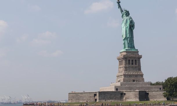 Love Connection? South Florida, Jersey Shore Airports Ranked ‘Most Romantic’ in USA 6 New Whole Foods Supermarket Opens in West Boca