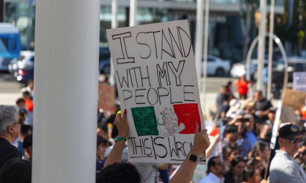 Boca Raton Rally Draws 2,000+