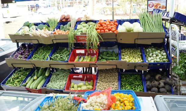 Boca Raton's Rail Future: Budget Cuts Threaten Tri-Rail 7 Boca Raton's New Grocery: Grand Opening & Local Flair