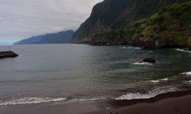 COAST GUARD MAKES $28M COCAINE BUST OFF FLORIDA, NO BOMBS USED