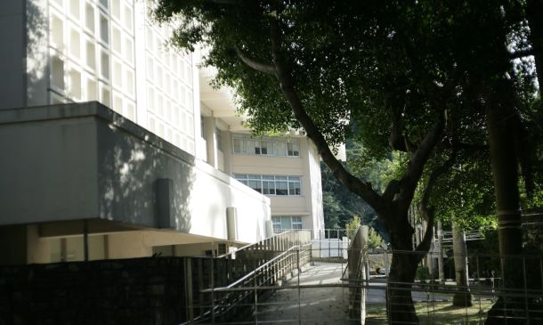 Bergen Catholic's Florida Football Tradition 3 FAU Professor on Leave After Social Media Controversy