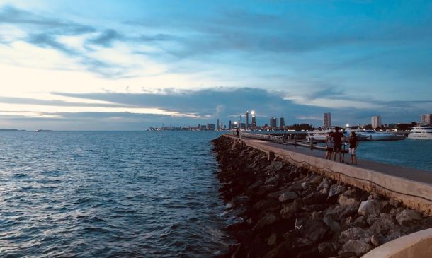 Boca Raton Courts NYC Investors