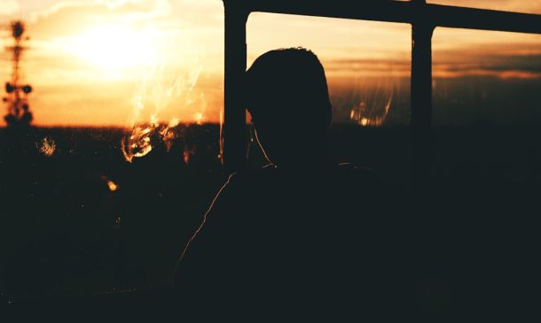 SUSPECT BARRICADED IN DELRAY BEACH RESIDENCE