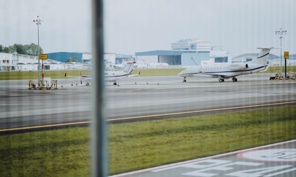 Boca Raton Airport: Safety System Prevents Near-Miss