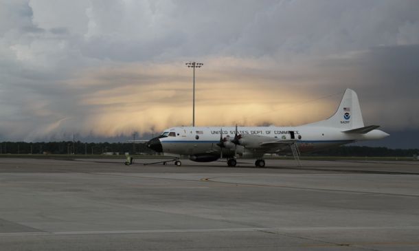 HURRICANE CENTER: JAMAICA IS ABOUT TO GET PUMMELED BY MELISSA